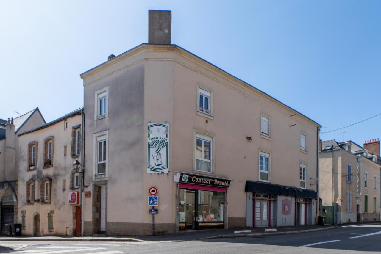 Hotel Le Félix Grat - LAVALOC Laval  Exterior foto